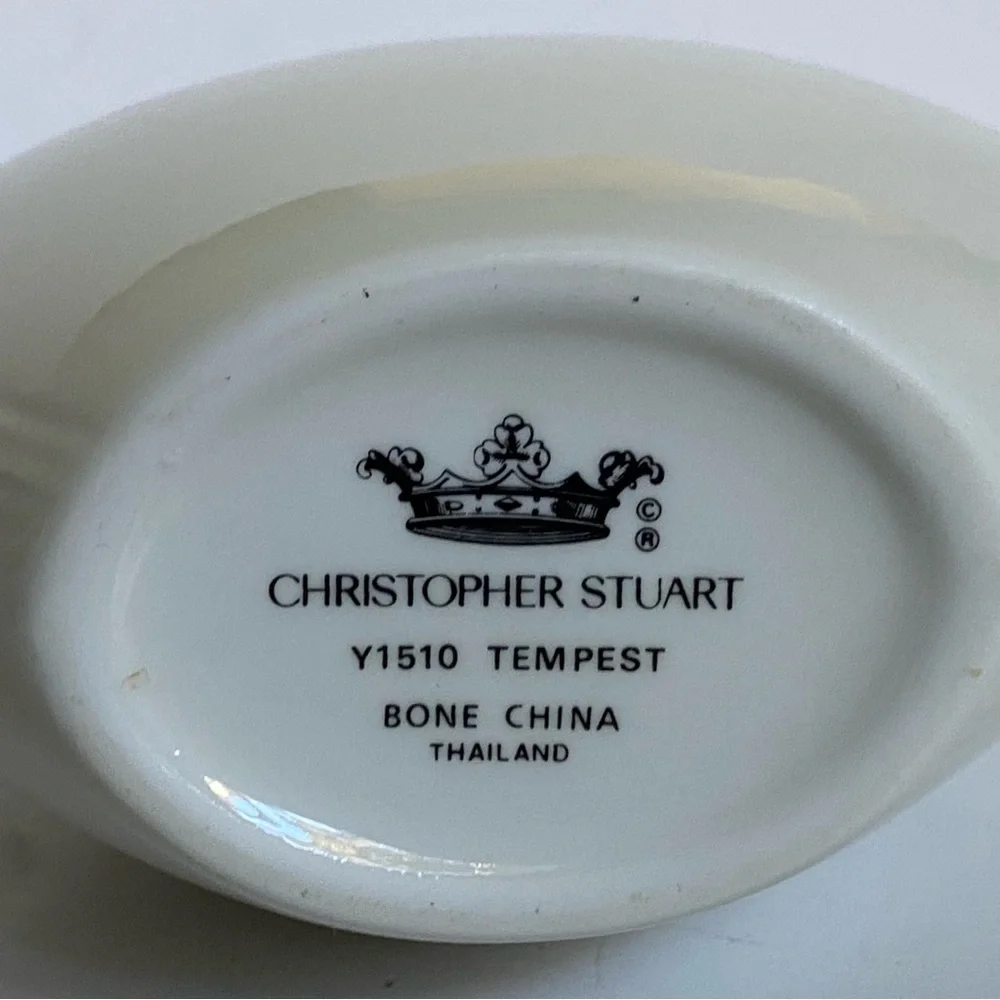 Art Deco Vase Christopher Stuart Tempest Bone China Y1510 White 6.5” Vintage EUC